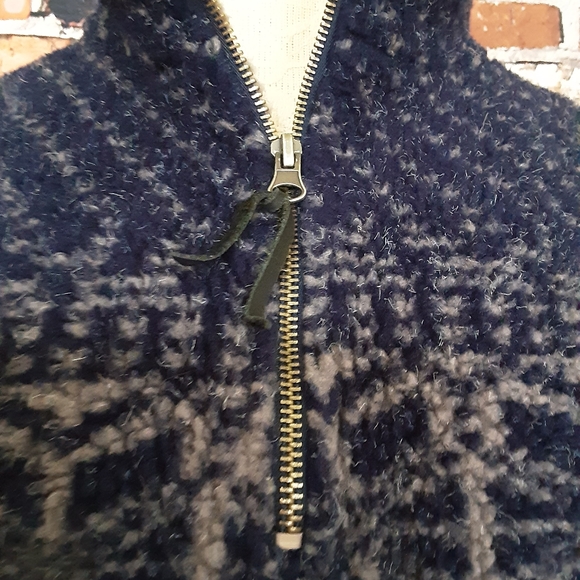 Squaw Valley Pullover - Picture 6 of 10